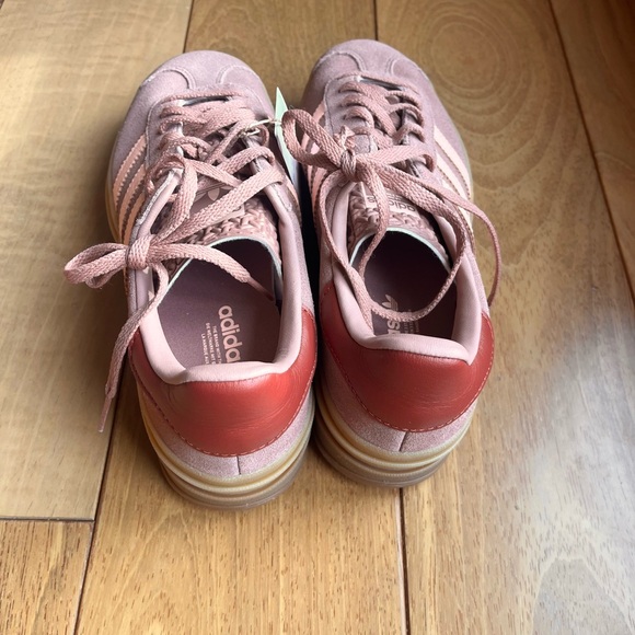 NWOB Adidas Originals Gazelle Bold Women's Sneakers Sz 7.5 Preloved Ruby - Picture 4 of 8